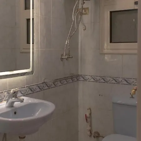 Cairo, Pyramids And Nile River View Luxury Apartment, Maadi Corniche Exterior photo